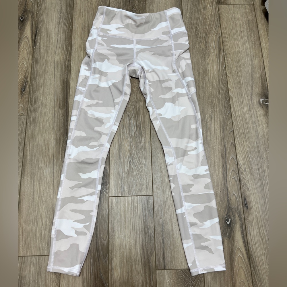 Athleta White Camo Ultimate Legging